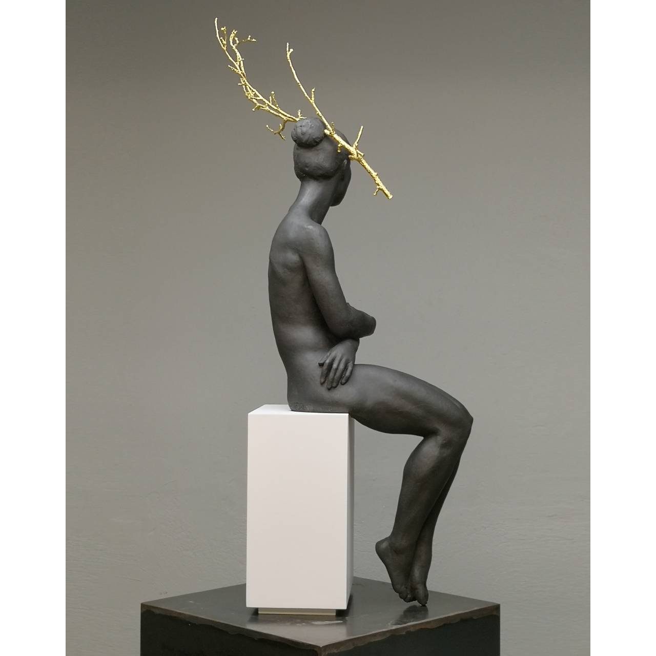 Coderch & Malavia, Haiku, bronze, 100 x 20 x 40 cm