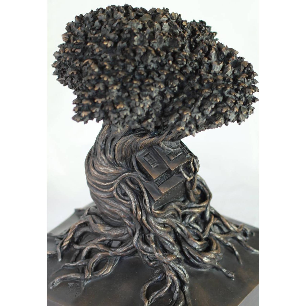 HERREL, Co-existence, bronze, 48 x 30 x 30 cm