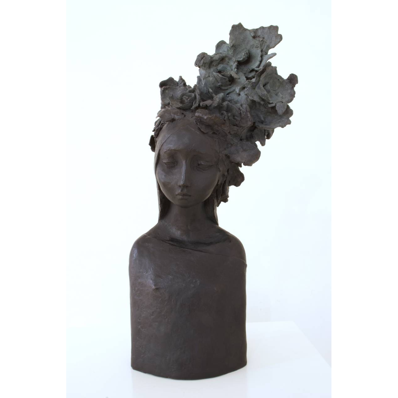 Valérie HADIDA, Femme fleur, Bronze, 45 X 20 X 13 cm