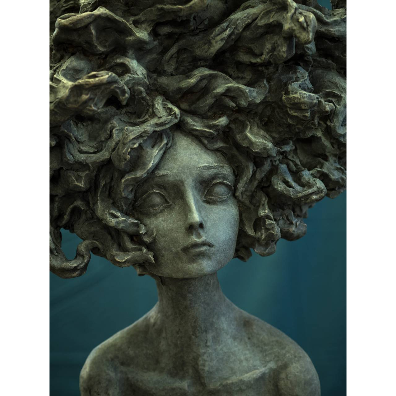 Valérie HADIDA, I miss you, Bronze ( 8 + 4 EA), 145 x 101 x 62 cm
