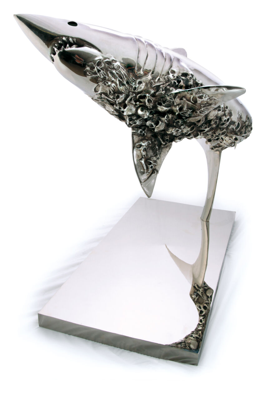 Thierry BENENATI , Requin Cimetière, Bronze Recouvert D'argent, 74 X 102 X 45 Cm